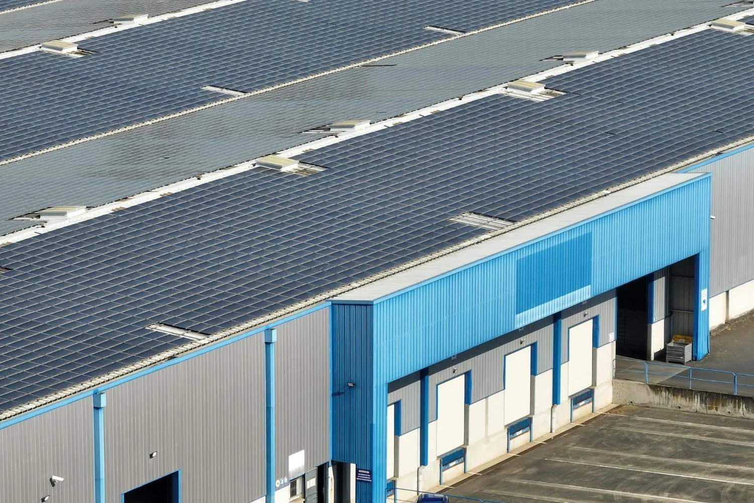 Manufacturing Operators Roofing in Providence, RI